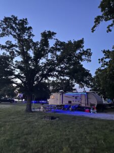 There are 30- and 50-amp RV spots available at Jellystone Park.
